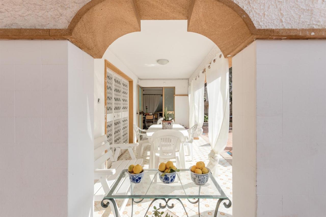 פלרמו Casa In Villa A Mondello-700M Dal Mare מראה חיצוני תמונה