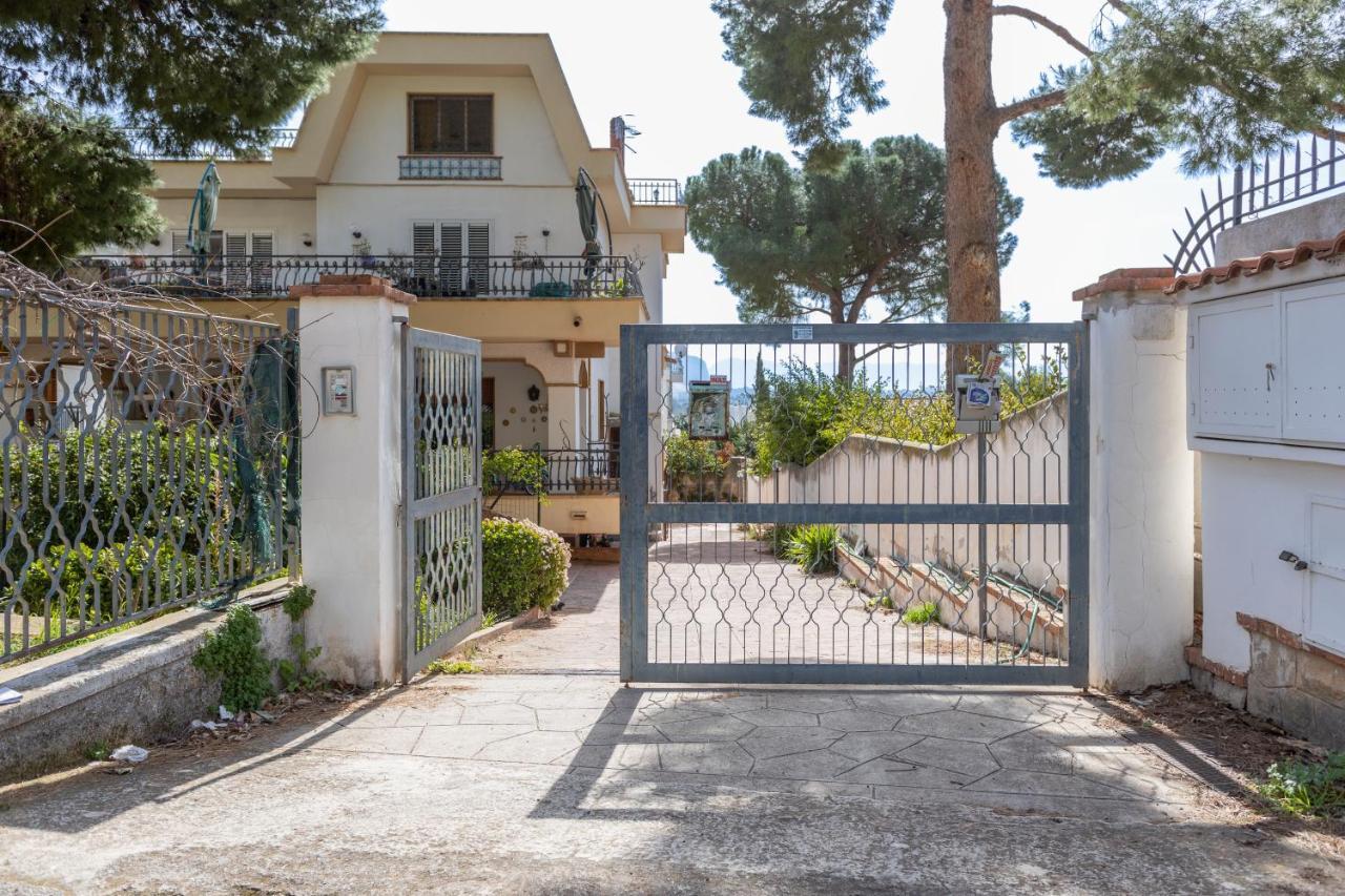 פלרמו Casa In Villa A Mondello-700M Dal Mare מראה חיצוני תמונה
